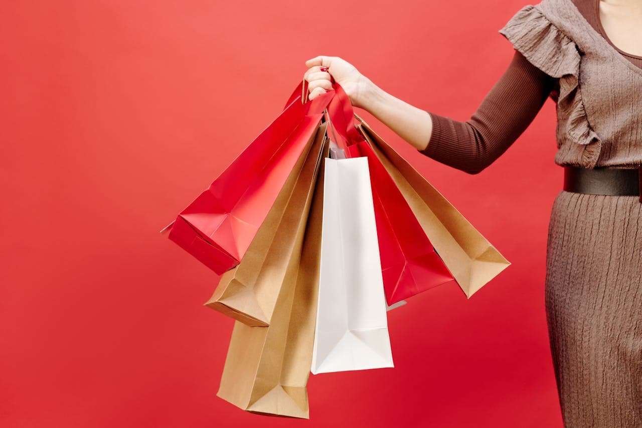 Shopping Addiction (Compulsive Buying Disorder): Psychological Causes and Scientific Treatment Approaches